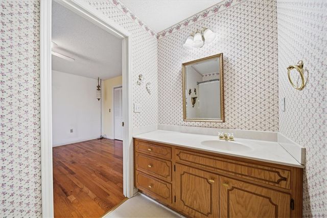 98 Mountain View Drive, Walhalla, SC 29691