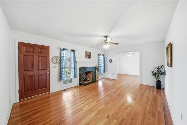 98 Mountain View Drive, Walhalla, SC 29691