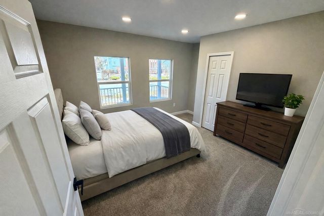 1601 Coleman Avenue, Lansing, MI 48910