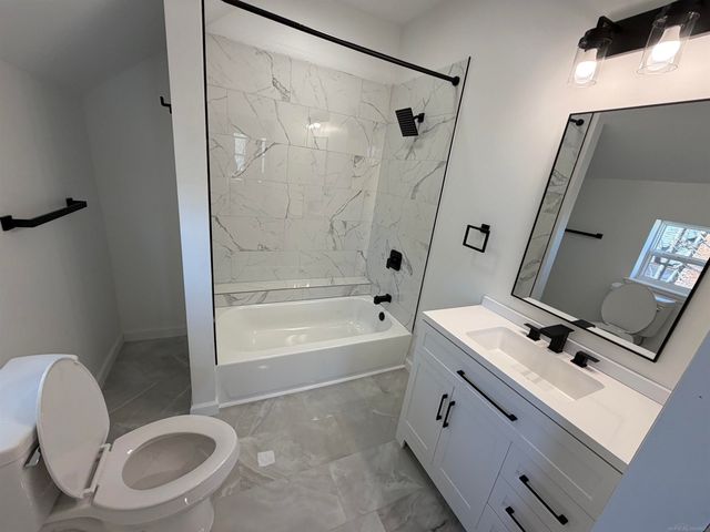 1601 Coleman Avenue, Lansing, MI 48910