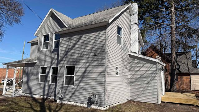 1601 Coleman Avenue, Lansing, MI 48910