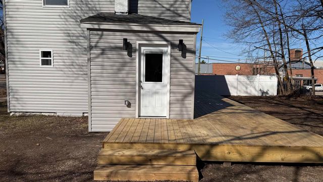 1601 Coleman Avenue, Lansing, MI 48910