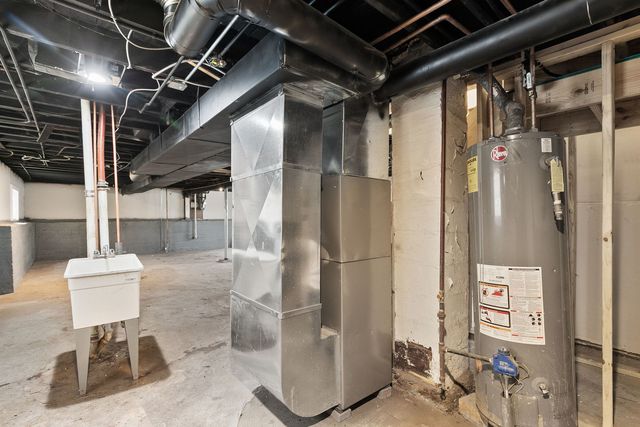 11217 S Eggleston Avenue, Chicago, IL 60628