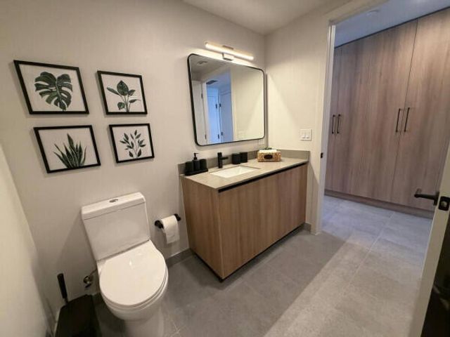 121 NE 5TH Street 2309, Miami, FL 33132
