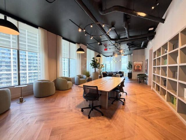 121 NE 5TH Street 2309, Miami, FL 33132