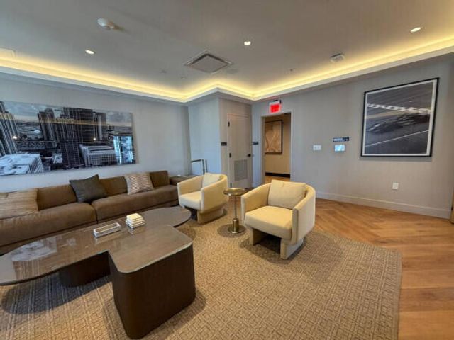 121 NE 5TH Street 2309, Miami, FL 33132