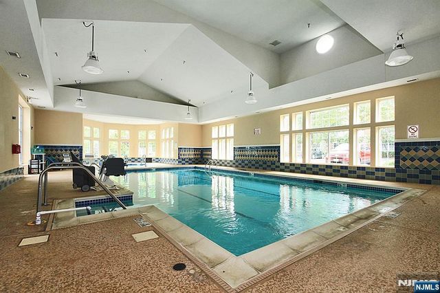 7408 Warrens Way DEEDED GARAGE &, Wanaque, NJ 07465