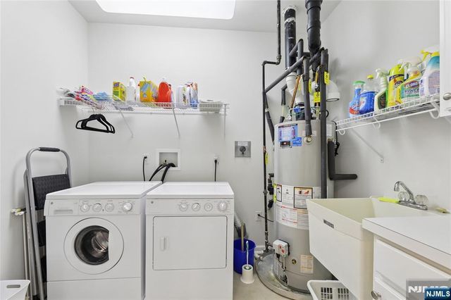 7408 Warrens Way DEEDED GARAGE &, Wanaque, NJ 07465