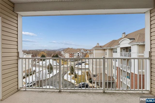 7408 Warrens Way DEEDED GARAGE &, Wanaque, NJ 07465