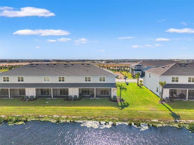 2272 WASHINGTON PALM COURT, Bradenton, FL 34212
