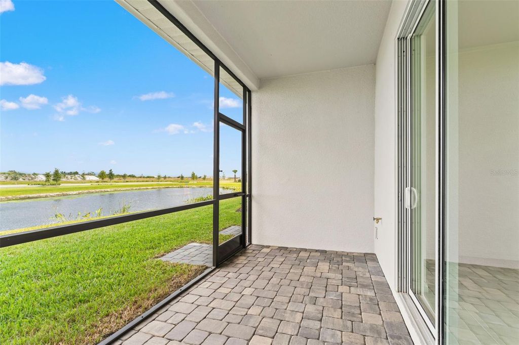 Image 30 of property listing at 2272 WASHINGTON PALM COURT, Bradenton, FL 34212