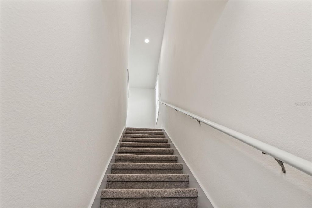 Image 33 of property listing at 2272 WASHINGTON PALM COURT, Bradenton, FL 34212