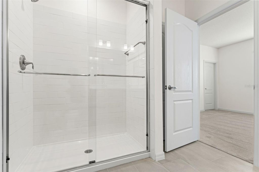 Image 50 of property listing at 2272 WASHINGTON PALM COURT, Bradenton, FL 34212