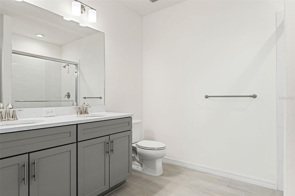 Image 51 of property listing at 2272 WASHINGTON PALM COURT, Bradenton, FL 34212