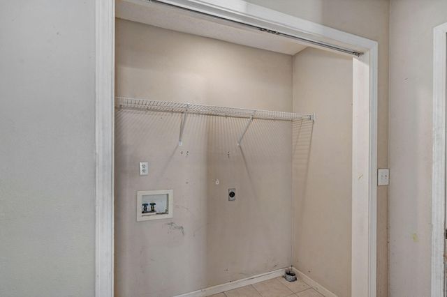 860 W Hickory Nut Court, Nixa, MO 65714