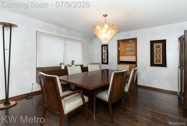 22560 Kenwyck Drive, Southfield, MI 48034