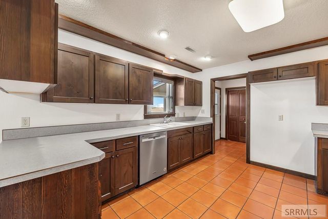 165 N 900 W, Moreland, ID 83221