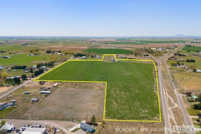 165 N 900 W, Moreland, ID 83221