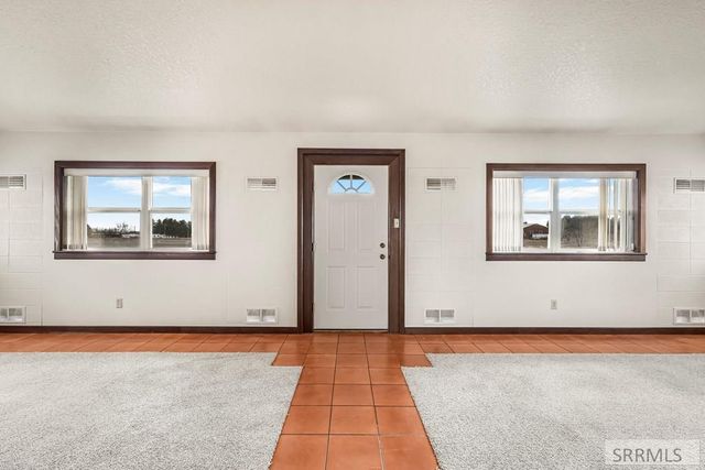 165 N 900 W, Moreland, ID 83221