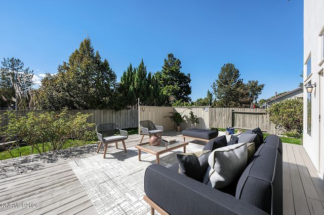 9695 N Legacy Court, Reno, NV 89521
