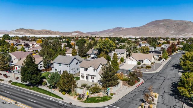 9695 N Legacy Court, Reno, NV 89521