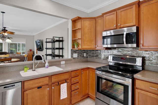 161 Sea Lavender Lane, Summerville, SC 29486