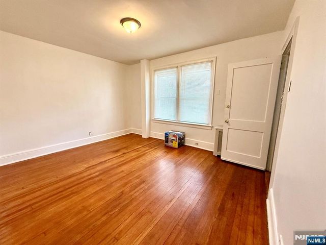 618 Jersey Street 1, Harrison, NJ 07029