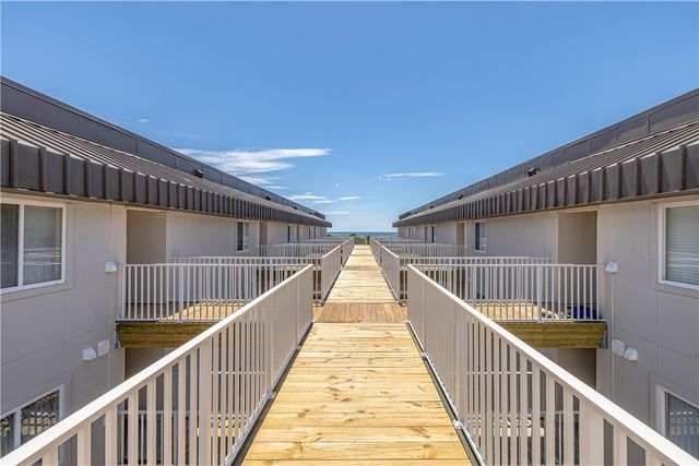 1524 Wood Ave 215, St Simons Island, GA 31522