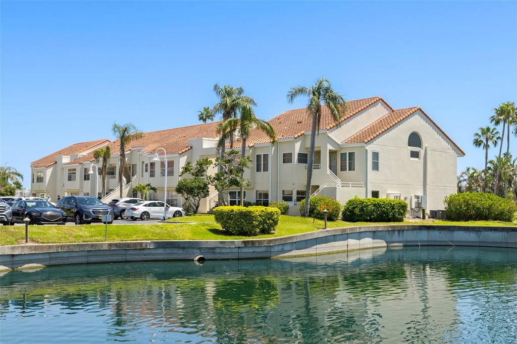 6131 BAHIA DEL MAR BLVD 240, St Petersburg, FL 33715