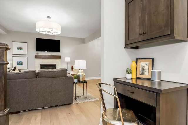 12565 S Meadow View Street, Olathe, KS 66061