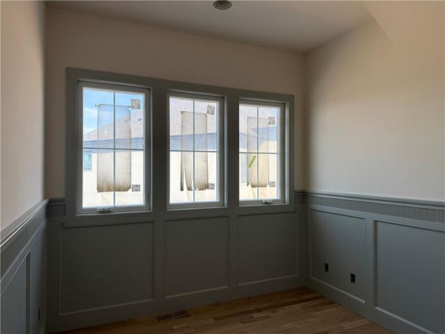 21710 W 80th Terrace, Shawnee, KS 66220