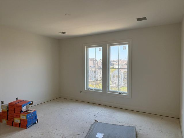 21710 W 80th Terrace, Shawnee, KS 66220