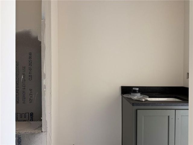 21710 W 80th Terrace, Shawnee, KS 66220