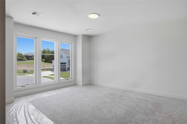 21710 W 80th Terrace, Shawnee, KS 66220