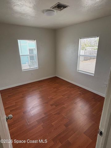 1320 S Atlantic Avenue, Cocoa Beach, FL 32931