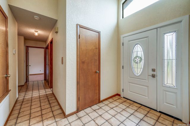 365 BUFFALO SPRINGS RD, New Braunfels, TX 78132