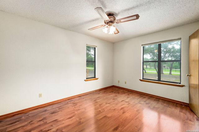 365 BUFFALO SPRINGS RD, New Braunfels, TX 78132