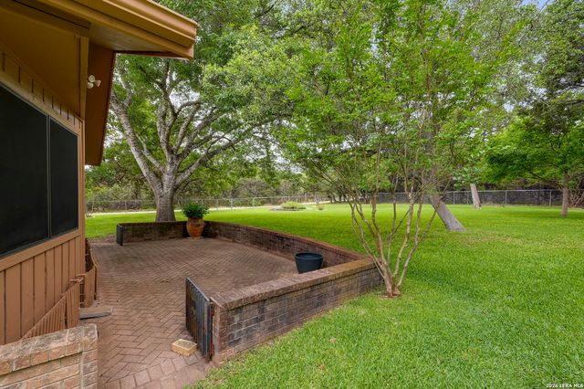 365 BUFFALO SPRINGS RD, New Braunfels, TX 78132