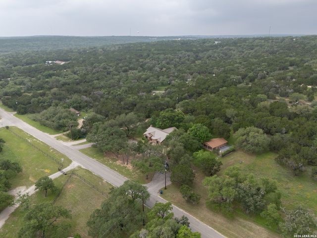 365 BUFFALO SPRINGS RD, New Braunfels, TX 78132