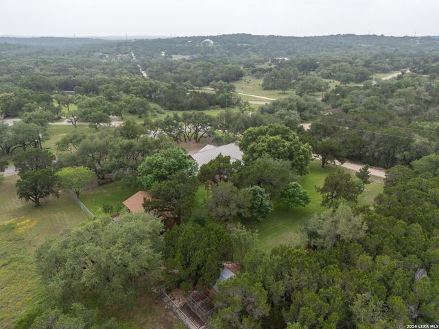 365 BUFFALO SPRINGS RD, New Braunfels, TX 78132