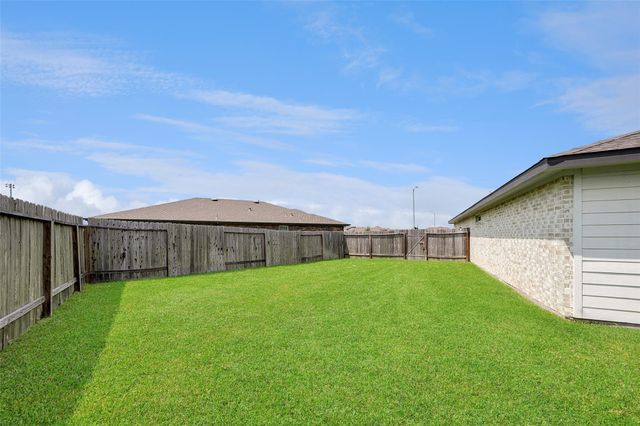 53 Spring Lane, Manvel, TX 77578