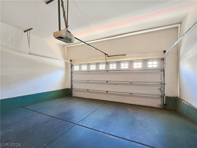 985 Prestwick Street, Las Vegas, NV 89145