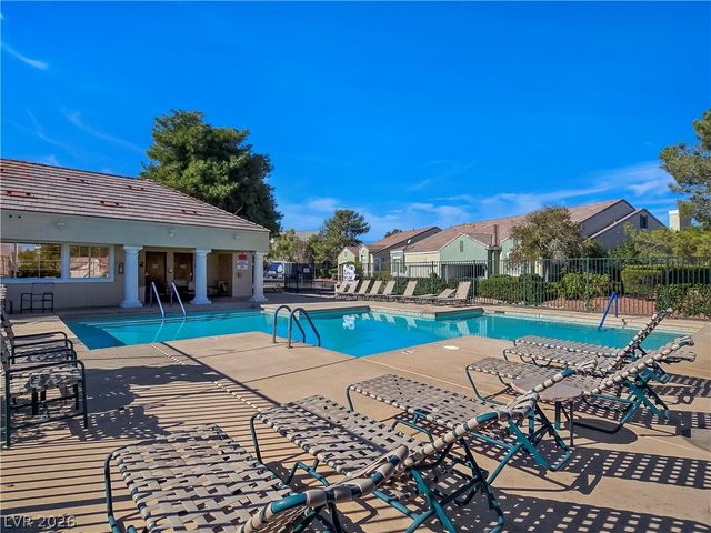 985 Prestwick Street, Las Vegas, NV 89145