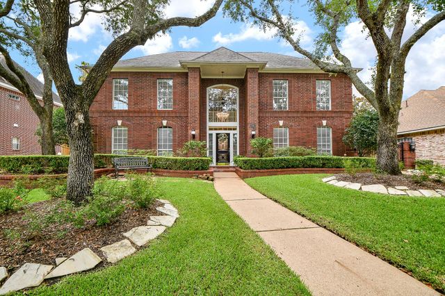 7014 Greatwood Trails Court, Sugar Land, TX 77479