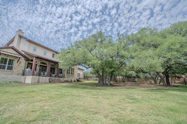 23923 Tres Coronas DR, Spicewood, TX 78669
