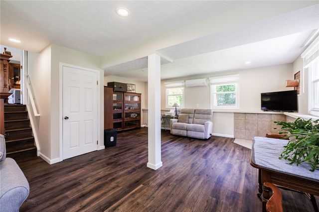 1739 Birchwood Drive, Farmington, NY 14425