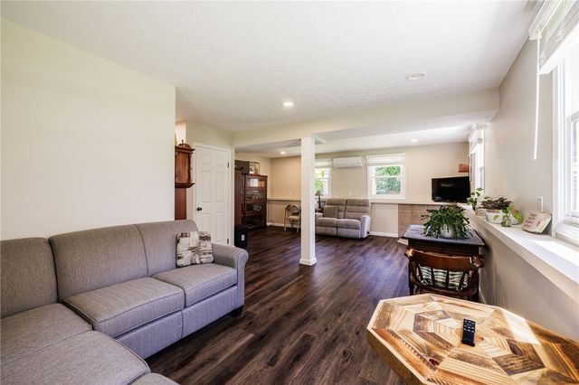 1739 Birchwood Drive, Farmington, NY 14425