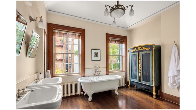 48 JANE Street, New York City, NY 10014