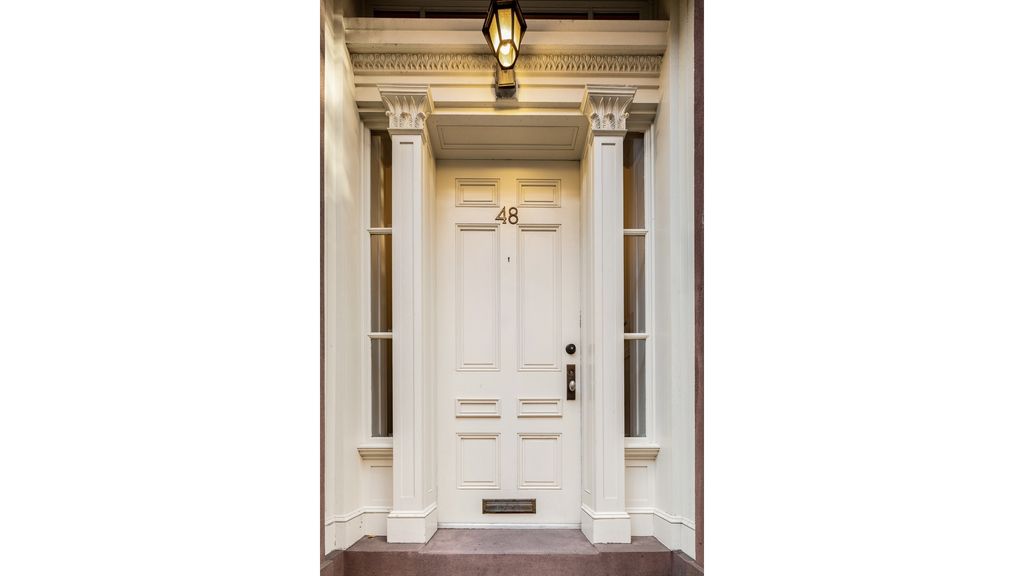 48 JANE Street, New York City, NY 10014