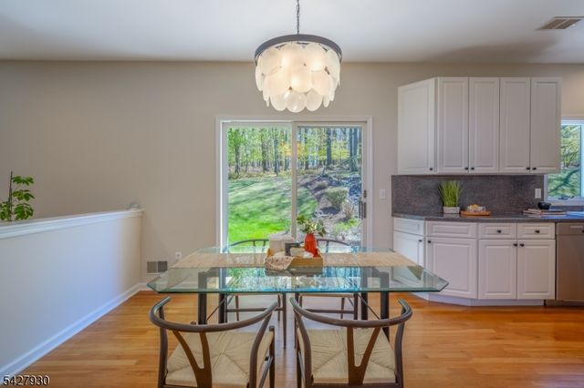 34 Arnold Dr, Randolph Twp., NJ 07869